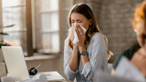 Ventilação natural em empresas pode diminuir casos de doenças respiratórias entre colaboradores